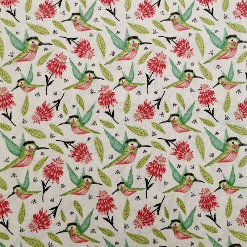 Fat Quarters Hummingbird Bird Flower 100/% Craft Cotton Ivory Cream Fabric
